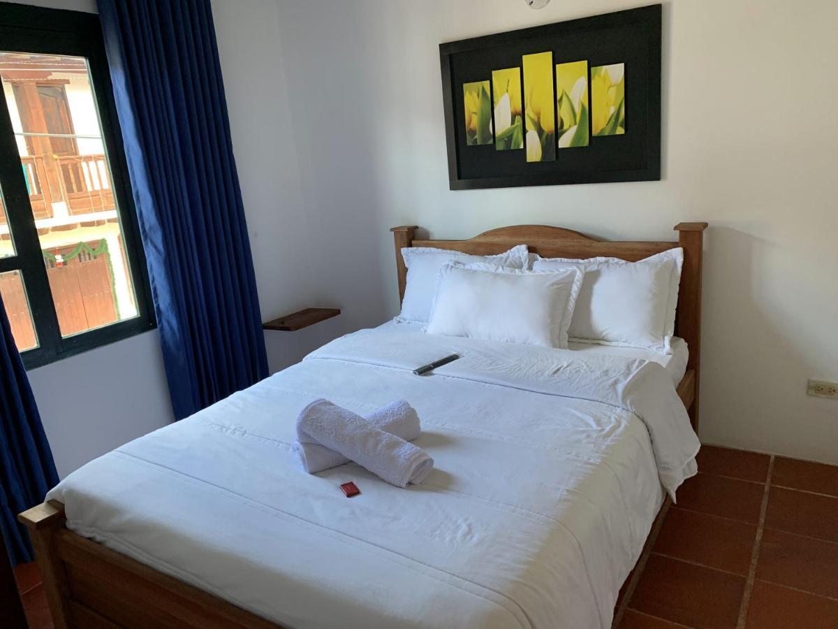 Hostal Home Sant Angelo 莱瓦镇 外观 照片