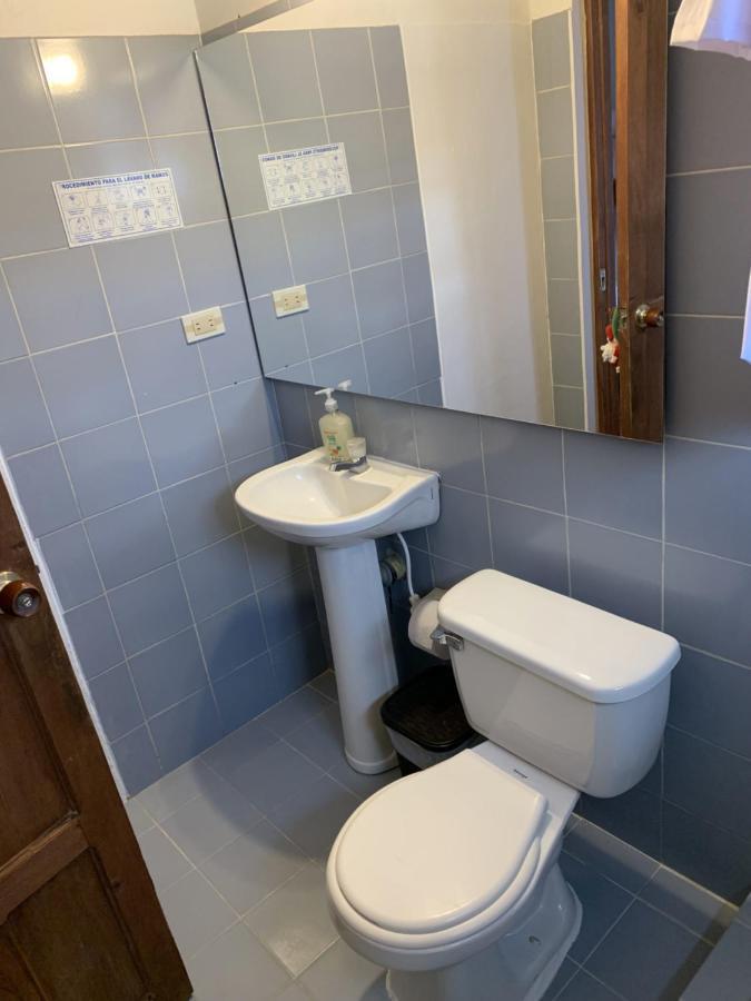 Hostal Home Sant Angelo 莱瓦镇 外观 照片