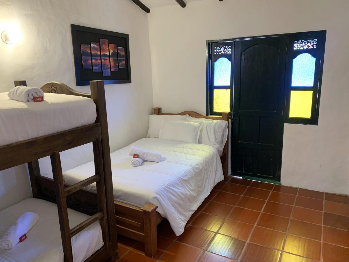Hostal Home Sant Angelo 莱瓦镇 外观 照片