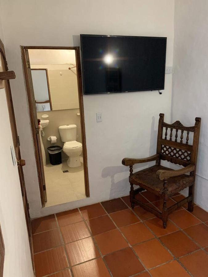 Hostal Home Sant Angelo 莱瓦镇 外观 照片