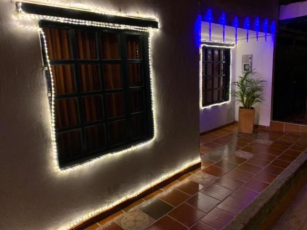 Hostal Home Sant Angelo 莱瓦镇 外观 照片